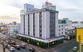 Porto Minas Hotel e Convenções